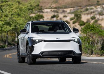 预售价 RM250,000？全新 Toyota bZ4X 传我国明年开卖，马力 218PS，6.9秒 100KM/H，满电行驶 500KM！