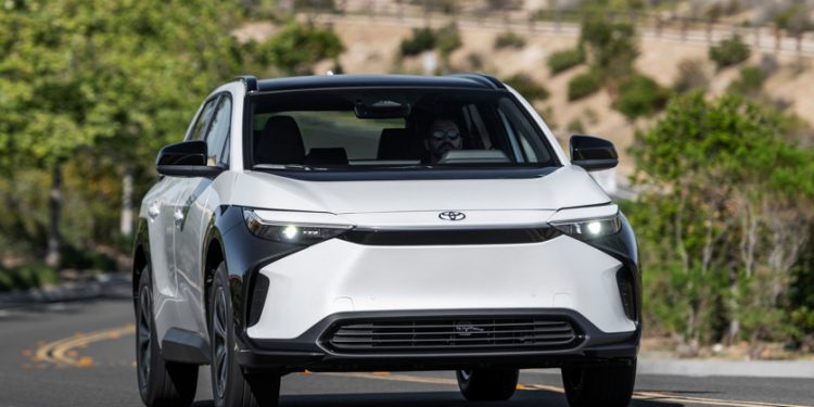 预售价 RM250,000?全新 Toyota bZ4X 传我国明年开卖,马力 218PS,6.9秒 100KM/H,满电行驶 500KM!