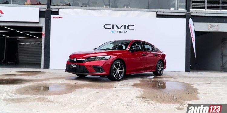 新车价 RM166,500!2022 Honda Civic e:HEV 我国发表,2.0L i-MMD 引擎,184PS + 315Nm,7.8秒破100KM/H!