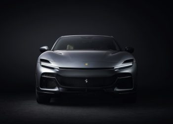 产量不足，停止接单！Ferrari Purosangue 暂停接单 2 年，虽然是超跑品牌，但旗下的 SUV 更受欢迎！