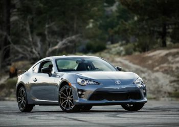我国值得入手的二手车：Toyota GT86！不到 RM138,000 可买到，外形帅，马力 200Hp，操控好，改装潜力大！
