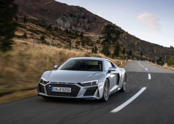 RM1,015,000 买 Audi 最后的 V10 超跑！Audi R8 V10，马力 570PS，3.4秒100KM/H，极速 320KM/H！
