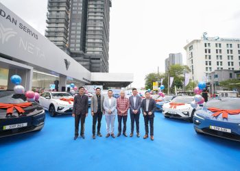 NETA Auto 旗舰展厅 + 经销商开张！提高客户的购车体验 + 增强了 NETA 的销售服务！